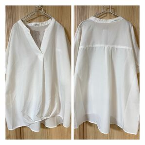 新品シャツ☆ブラウス☆Ｖネック☆半袖☆スキッパー☆ホワイト☆春物☆夏物☆大人シャツ☆カシュクール☆ゆったり