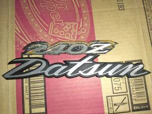  Nissan datsun 240Z emblem 2 point set . used long-term keeping goods junk treatment . tab breaking equipped 