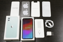 美品 iPhone 11 64GB グリーン SIMロック解除済 MWLY2J/A アイフォン A2221 アップル スマホ 携帯 電話 アイフォーン Apple SIMフリー 緑_画像1