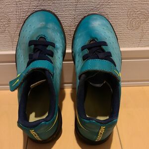 ジュニア　サッカーシューズ　NIKE