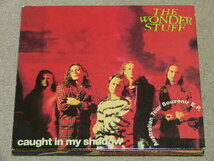 THE WONDER STUFF / CAUGHT IN MY SHADOW // CDS ギターポップ ワンダー スタッフ_画像1