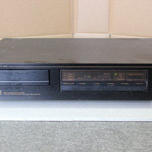 ★☆☆Nakamichi☆レトロデザインCDプレーヤー OMS-20☆通電確認済現状品ジャンク☆☆★の画像2