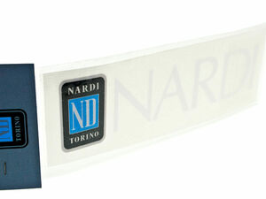 【予約販売】NARDI ナルディ ステッカー ホワイト(品番 00390321)送料込み 切り抜きタイプのお洒落なステッカー 1枚入り