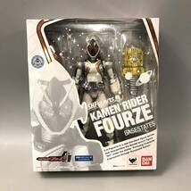 ★E03582【未開封品】バンダイ/フィギュア/S.H.Figuarts/仮面ライダーフォーゼ/コズミックステイツ/ファイヤーステイツ 等/計5点セット_画像6