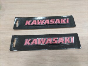 横浜発/未使用/未開封//KAWASAKI/カワサキ/エンブレム/タンクエンブレム/クラシック/Z2/旧ロゴ/2枚セット/長期間倉庫保管品/薄い赤/ピンク?