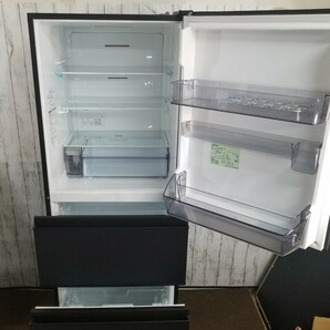 美品【東芝】VEGETA ベジータ 3ドア 冷凍冷蔵庫 326L GR-T33SC 2021年製品 3段冷凍室 うるおいラップ野菜室 の画像3