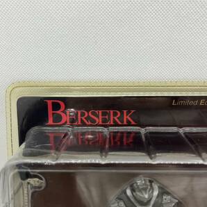 BERSERK ヤングアニマル ART OF WAR ベルセルク 狂戦士ガッツ 応募者全員サービス パッケージ痛みあり 未開封品の画像2