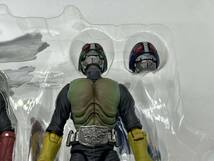 バンダイ　S.I.C KIKAIDER００ Vol.15 仮面ライダー２号＆ショッカーライダー　箱痛み　カビ　シミあり_画像6