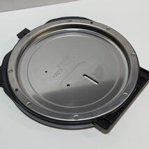 【美品】炊飯器 TOSHIBA 東芝 真空IH 10合炊き RC-18VSV 内釜 内ぶた 銅かまど 丸釜 (998)_画像7