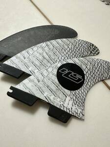 FCS2 FIN エフシーエス2 フィン Hayden Shapes PC Carbon Triヘイデン・コックス パフォーマンスコア カーボン トライフィン　未使用