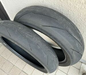 ★ PIRELLI DIABLO SUPER CORSA V3 ピレリ ディアブロ スーパーコルサ V3 SC2 F120/70ZR-17 R180/55-17 中古品！！