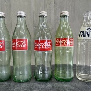 【空瓶】 83年有 コカコーラ スプライト ファンタ 大量セット グリーンボトル有 ボトル 瓶 ビン CocaCola 1リットル 1000ml/57128の画像9