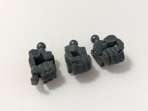 同梱送料120円　HG　1/144　ジェガン　エコーズ仕様　解体品　ハンドパーツ　ガンプラ　ジャンク_画像3