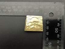 A14　日本刀装具　二重はばき　日の出の図　金工品　透　銅製　ハバキ　重さ34G　刀剣美術_画像6