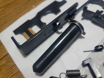 55・マルイ電動MP5 (ver2)　メカボックス内部パーツ　トリガー　中古品　※ノズル段差無しの現行品。_画像2