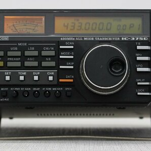 □現状品□ ICOM アイコム IC-375D 430MHz ALL MODE TRANSCEIVER 430MHz帯 オールモードアマチュア無線機 ※電源ON確認 (2761195)の画像2