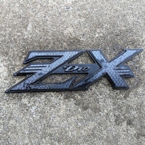 エンブレム ライブディオ ZX 純正の画像1