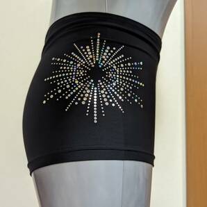 ジムファイン 女子器械体操 新体操 ダンス ショートスパッツ 黒 装飾 サイズALAの画像3