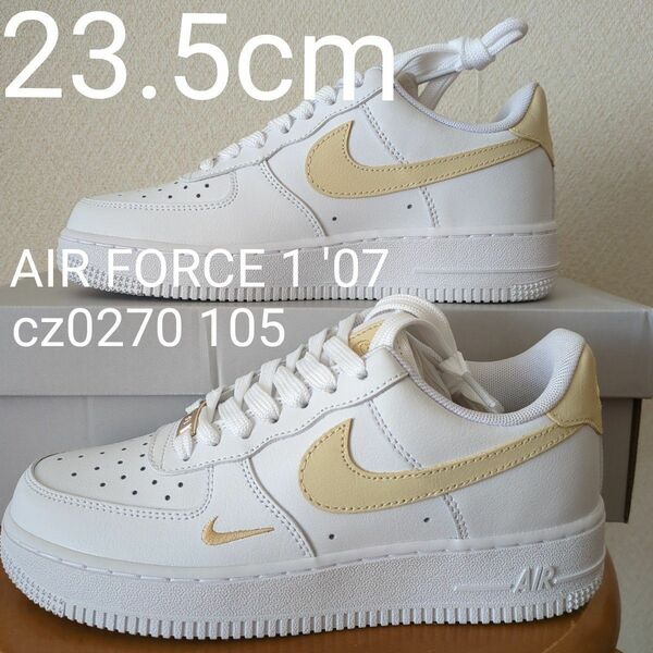 NIKE　WMNS AIR FORCE 1 '07　23.5cm