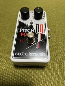 ELECTRO-HARMONIX PITCH FORK