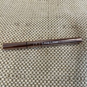 Love Liner リキッドアイライナーR4 0.55ml（ダークブラウン）