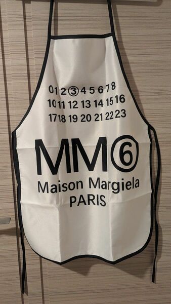 Maison Margiela メゾンマルジェラ　MM6エプロン ホワイト　未使用新品　日本未入荷デザイン