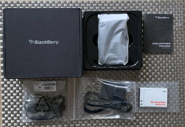 BlackBerry Bold ブラックベリー ボールド 9700 SIMフリー