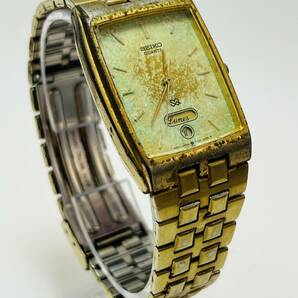 動作未確認 SEIKO セイコー QUARTZ クォーツ SQ スクエア 5Y23-5100 ゴールドカラー メンズ腕時計の画像2