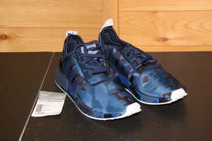 NMD_R1 "FRACTAL CAMO COLLEGIATE NAVY" EF4264 （カレッジネイビー/カレッジネイビー/クラウドホワイト）