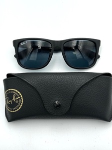 ●A78962:Ray-Ban レイバン ブラックサングラス ケースあり RB4165-F JUSTIN 622/2V 54/17 140 3P ジャンク品