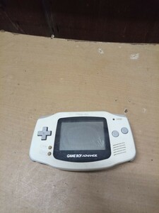 ゲームボーイアドバンス GAMEBOY ADVANCE　AGB-011 完全ジャンク品　白