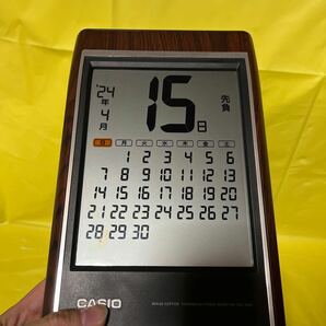 CASIO カシオ 電波時計 掛け時計 温湿度計 アンティーク レトロ風 カレンダー IDC-350J 動作OK 電池ボックス汚れサビ有り ジャンク扱いの画像3
