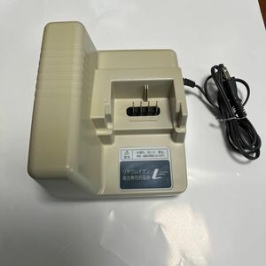 パナソニック　バッテリー充電器　NKJ033