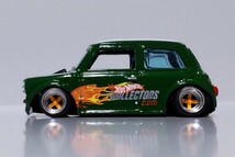 絶版 希少 レア ミニ クーパー 改 モーリス ローバー 深リム SSR シャコタン ツライチ カスタム 改造 旧車 イギリス ローダウン (1/64)_画像3