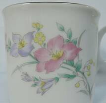 ☆A107■ネスカフェ　花のカップ　マグカップ　陶器製　２個■未使用_画像3
