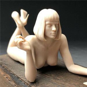 樹脂製　西洋彫り　女神　ヌード　デッサン人形　ポージング　女性　少女　フィギュア　美人　裸婦　仏像　置物　　重さ約78ｇ