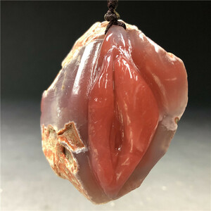  natural .. carving menou raw ore valuable half gem .. thing art goods life. source ornament weight 126 gram 