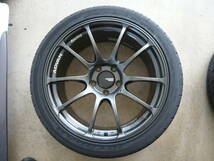 ADVAN RZ 18インチ 9J ＋45 PCD114.3 5H 245/40ZR 18 GTRデザイン_画像4