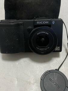 デジタルカメラ RICOH GX200 