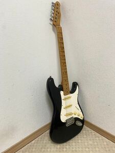 Fender？　フェンダー エレキギター 楽器