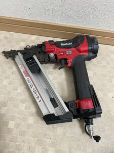 動作OK マキタ makita AF530H フロア用高圧ブラッド釘打