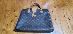 ☆即決送料込 中古品 使用感あり LOUIS VUITTON リヴォリ モノグラム 訳あり しみあり☆ルイ・ヴィトン ビジネスバッグ ブリーフケース