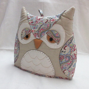 #ULSTER WEAVERS Ars ta- we birz tea cozy ....OWL tea cozy tea tea cozy black tea tea heat insulation cover 