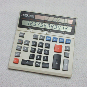  that time thing! electrification has confirmed!#CASIO Casio DS-120 addition vessel calculator made in Japan solar calculator count machine business practice calculator Vintage retro 