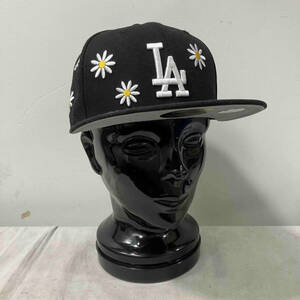 NEW ERA 59FIFTY Flower Embroidery キャップ 7 8/3 ブラック 店舗受取可