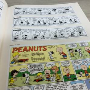 【洋書】Celebrating Snoopy by Charles M.Schulz【スヌーピー 漫画】ハードカバー ケース入り Andrews McMeelの画像8