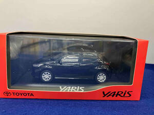 TOYOTA YARIS ミニカー　1/30