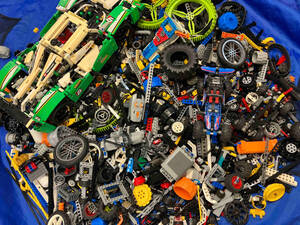 LEGO レゴ テクニック 42039 耐久レースカー 42010 パーツ取り 部品取り 現状品 ＋ バラバラ パーツ タイヤ など 大量 8kg以上 まとめ売り