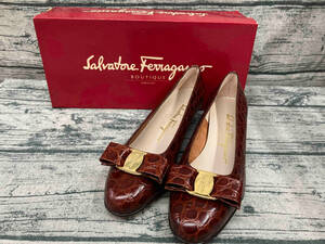 【箱あり】Salvatore Ferragamo パンプス VARA 0091287 クロコ 22.5cm