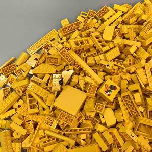LEGO 色分けブロック バラ 【黄色/イエロー】3Kg以上 大量 まとめ売り パーツ プレート 基本ブロック 特殊ブロック 部品取りの画像3